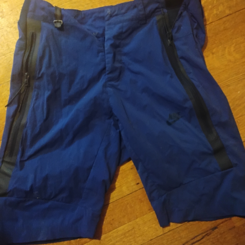 Nike Tech Shorts